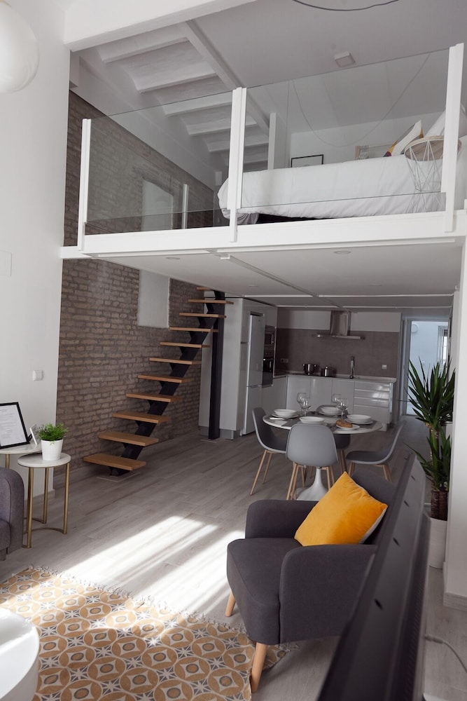 Apartamento de lujo, 2 habitaciones (Encantador 113)