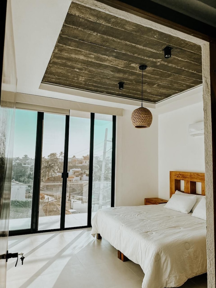 Comfort Apartment, Balcony, Pool View photo 1
