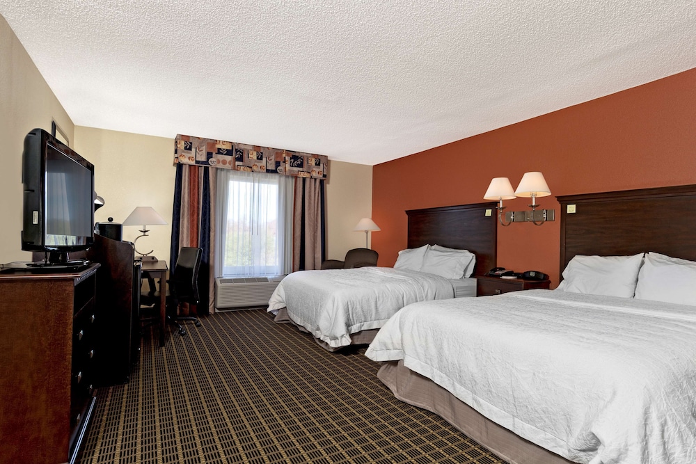 Room, 2 Queen Beds, Accessible, Non Smoking - Photo 7