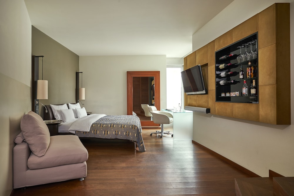 Premium Double Room, City View