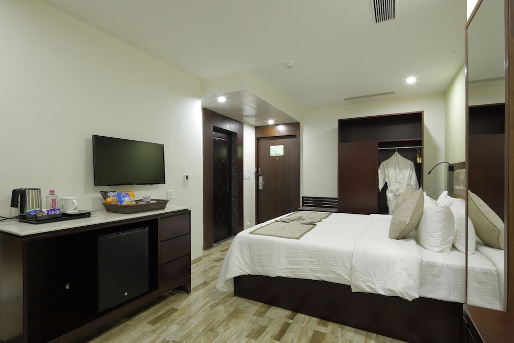 Deluxe Double or Twin Room - Photo 2