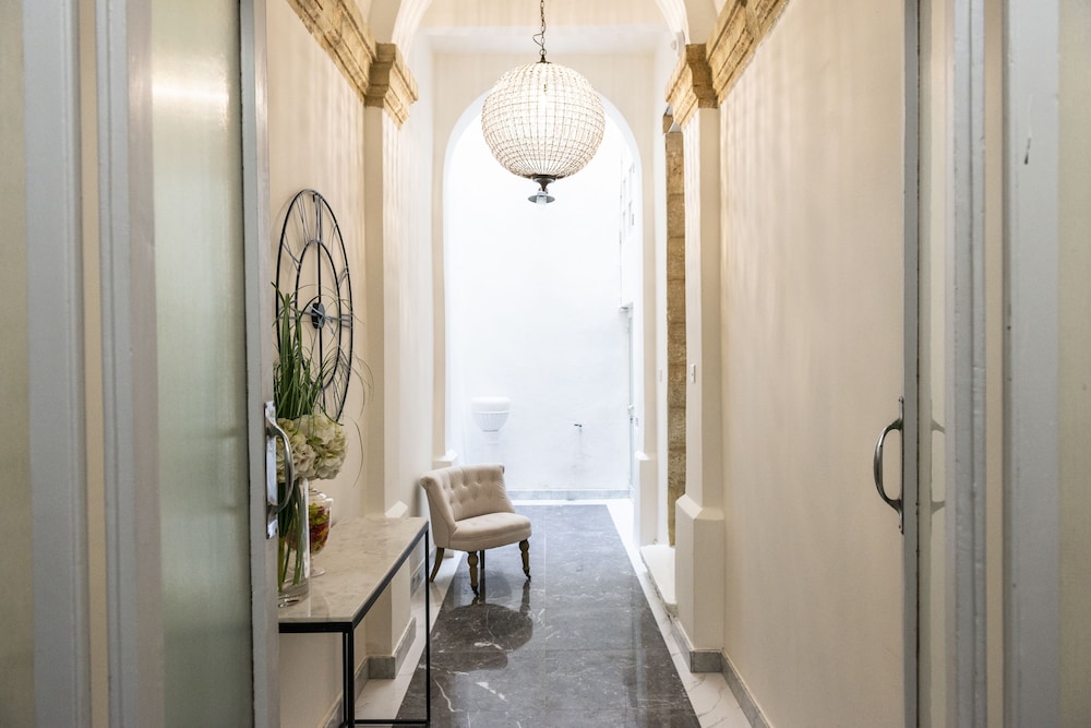 Standard Apartment, Ensuite (Carmelita) - Photo 36