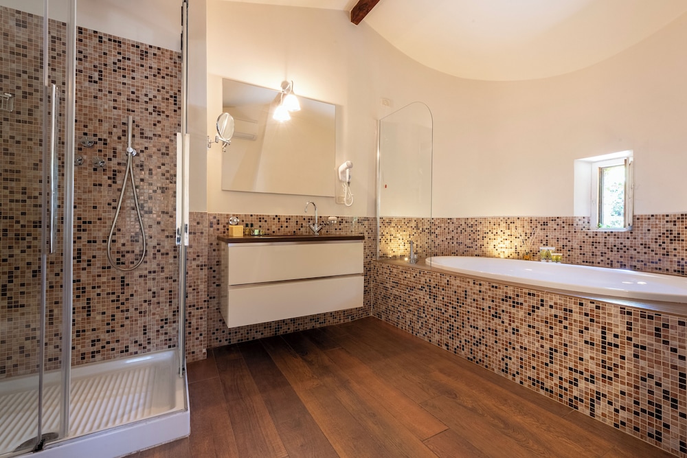 Terrace Suite - Photo 6