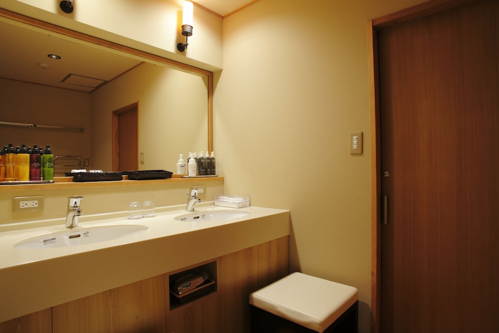 Japanese Style Room For 6 Guests photo 2