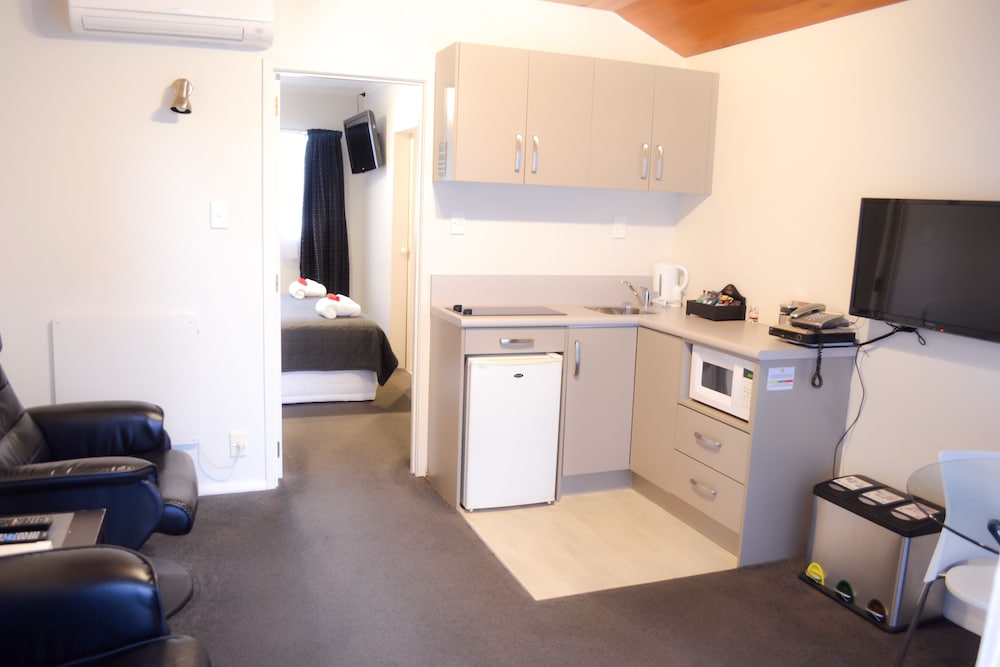 Standard Double Room Single Use, 1 Bedroom, Non Smoking, Kitchenette