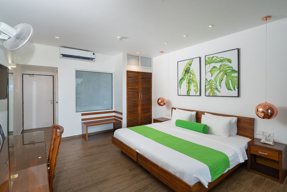 Deluxe Room, Non Smoking, Garden View - Photo 8