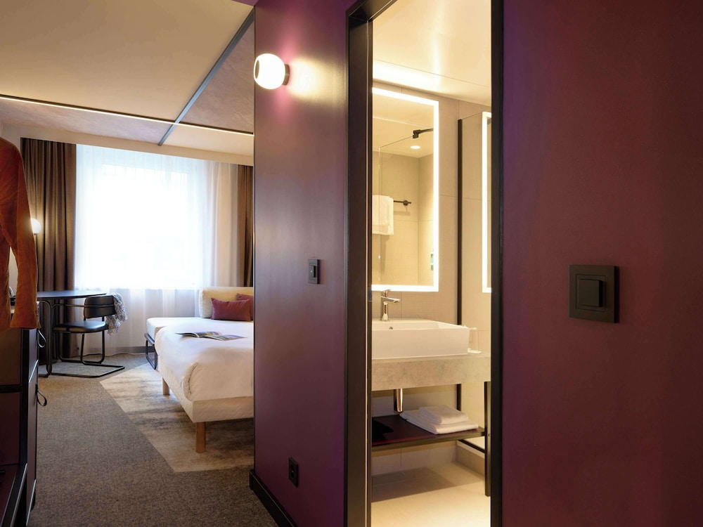 The Executive Room , 1 double bed with Sofa - Photo 3