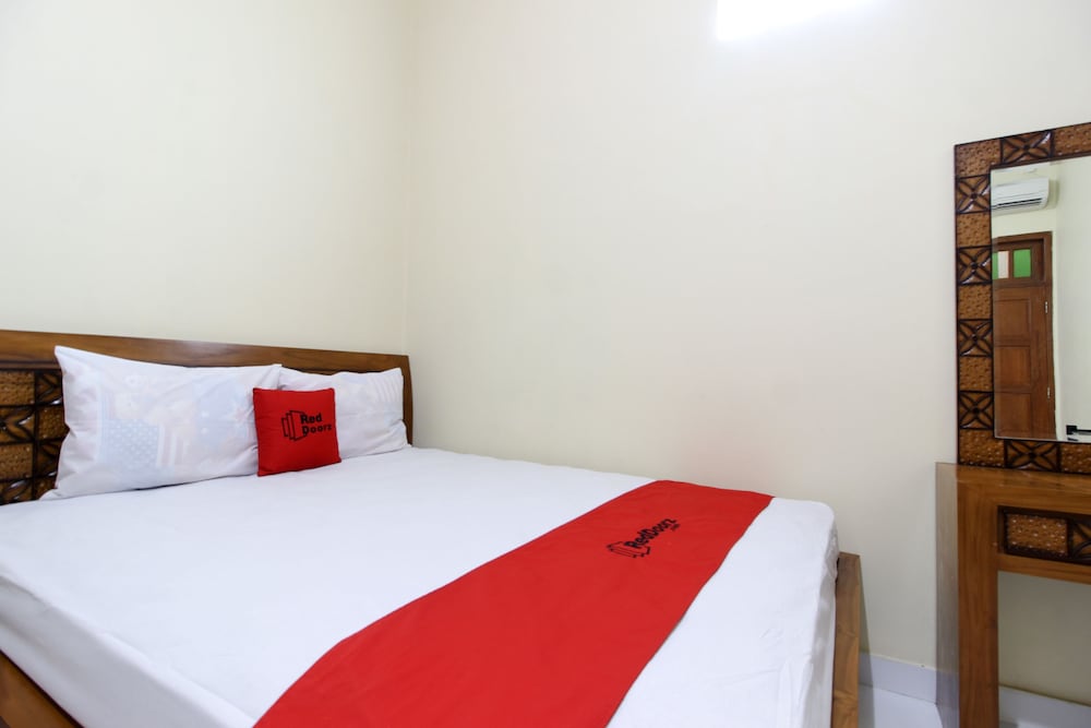Double Room - Photo 9