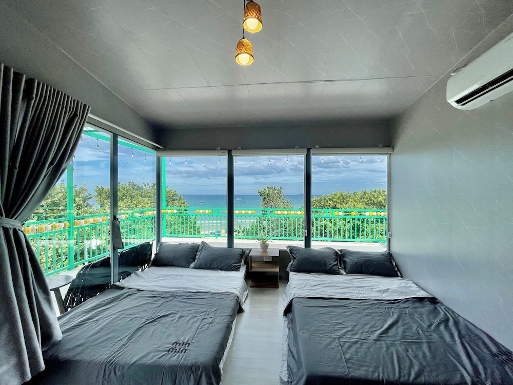 Quadruple Room photo 1