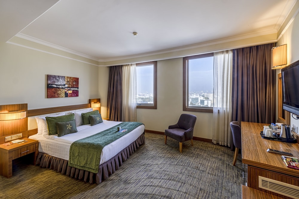 Standard Double Room Single Use - Photo 2