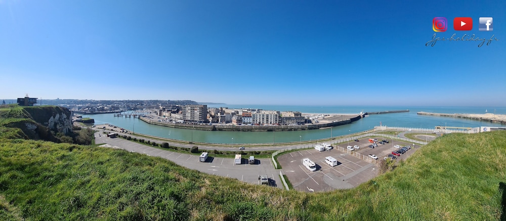 Elite Apartment, Ensuite, City View (Le phare Dieppois) photo 2