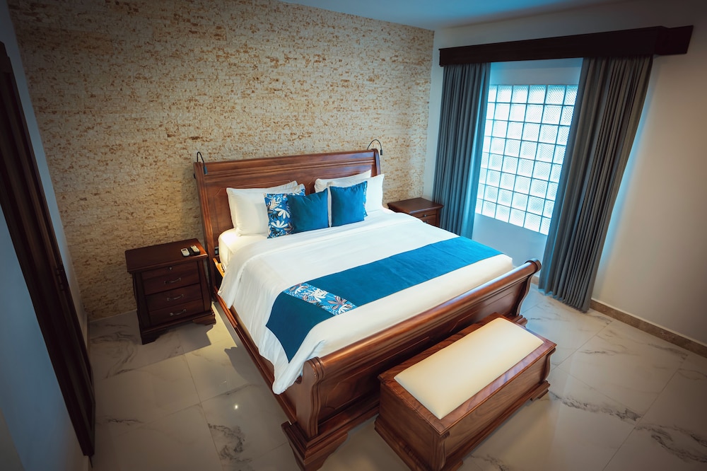 JADE Romantic Signature Villa