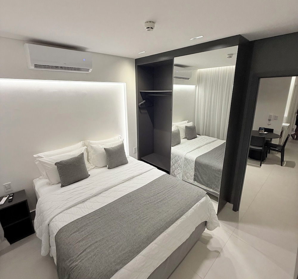 Deluxe Apartment, Partial Sea View