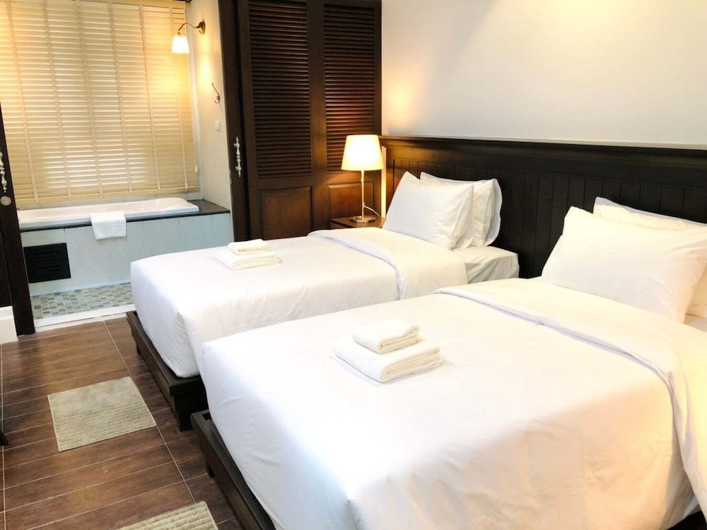 Standard Double or Twin Room - Photo 3
