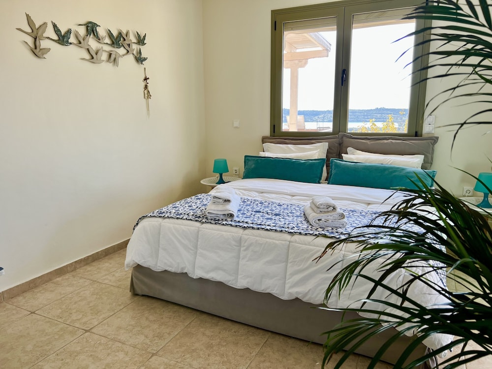 Deluxe Villa photo 1