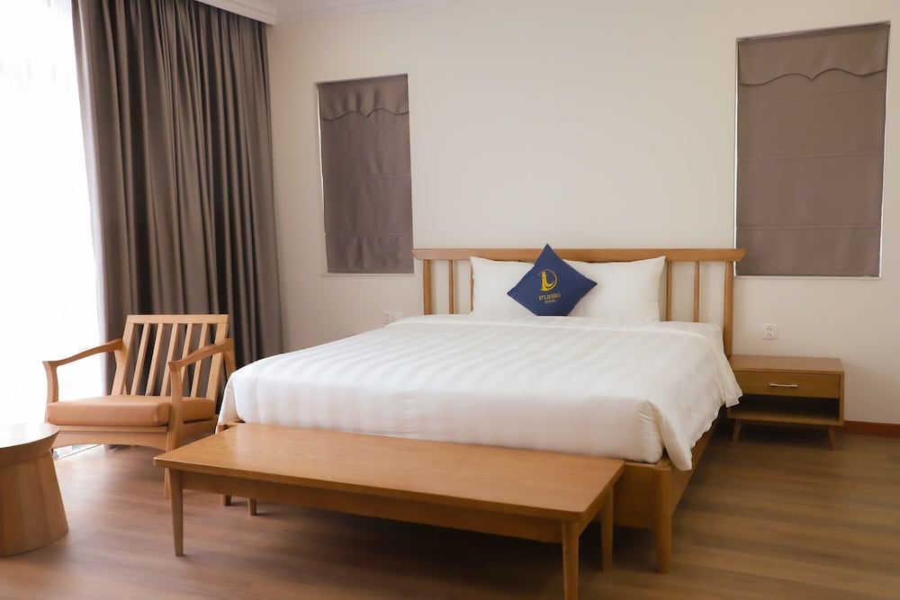 Villa 8 rooms with Garden view