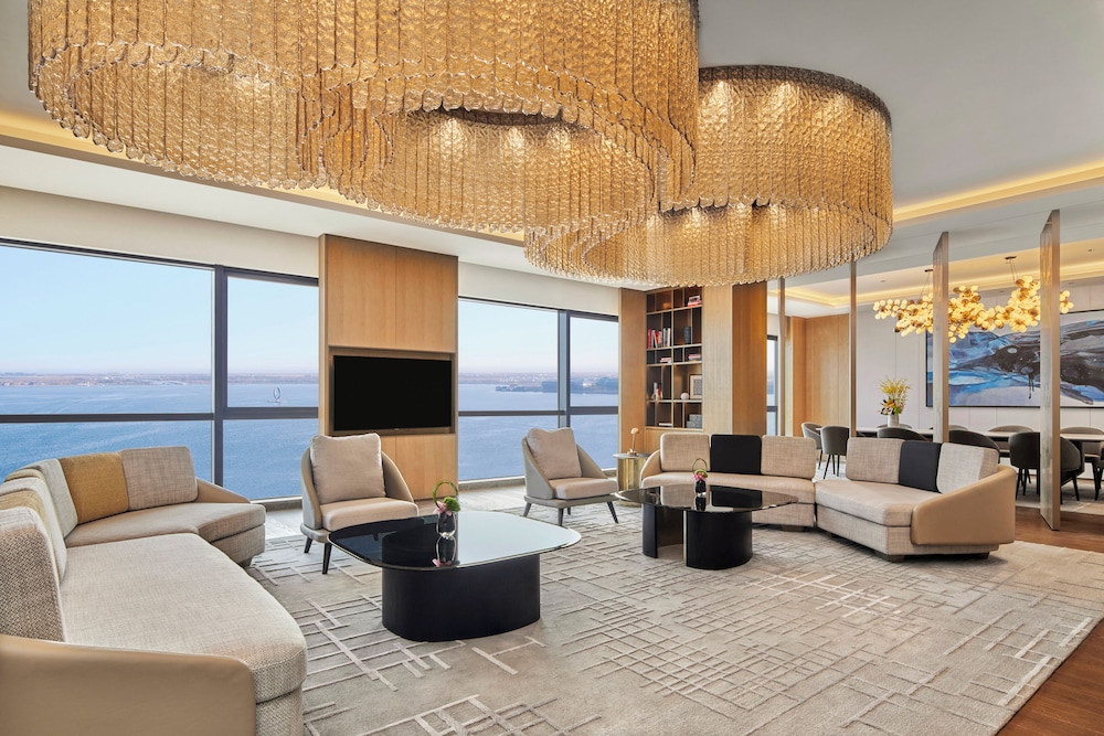 Chairman Suite