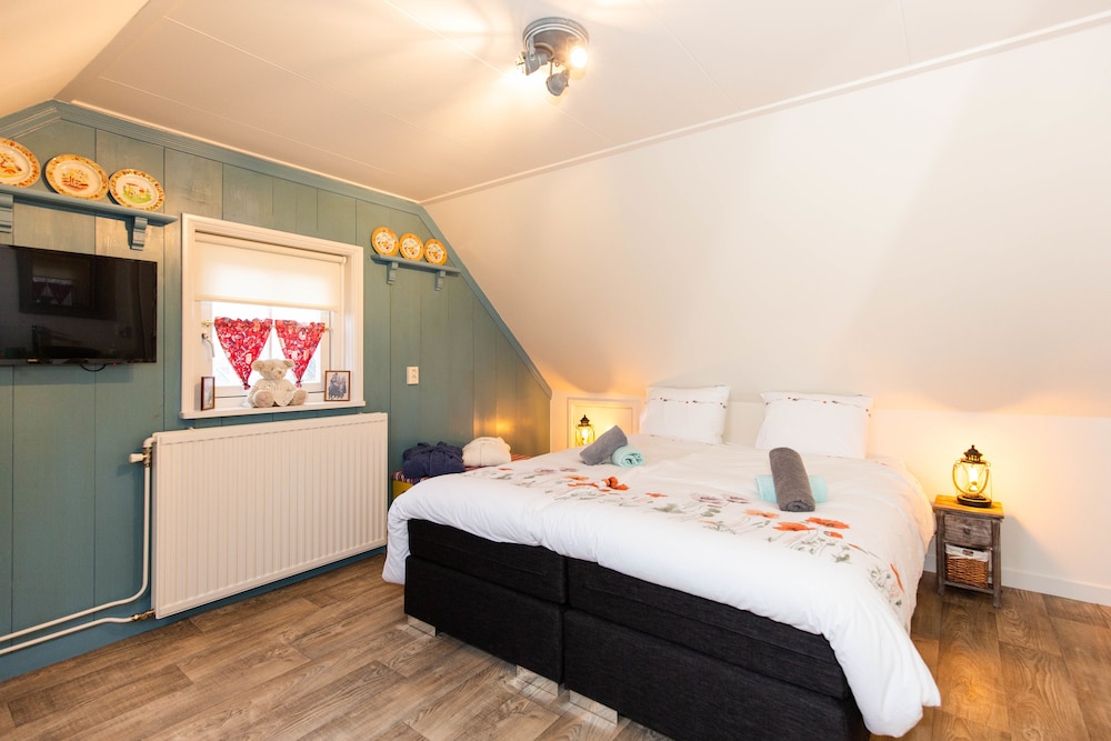 Double Room, Shared Bathroom (Moeniswerf) photo 1