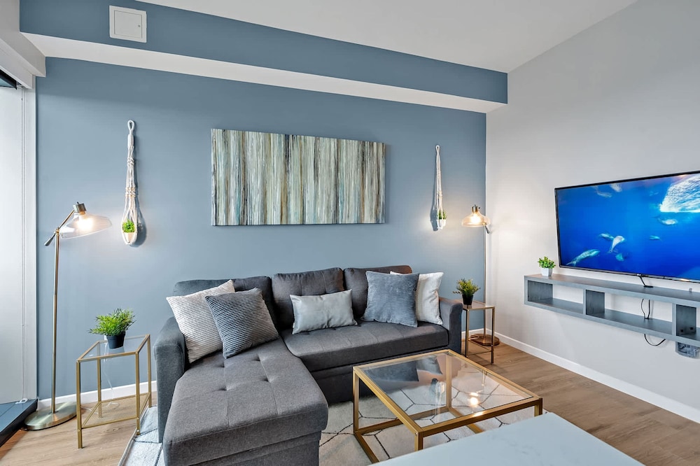 High-Rise Apt Raleigh Free Parking & Sunset View 2, Bilde 29