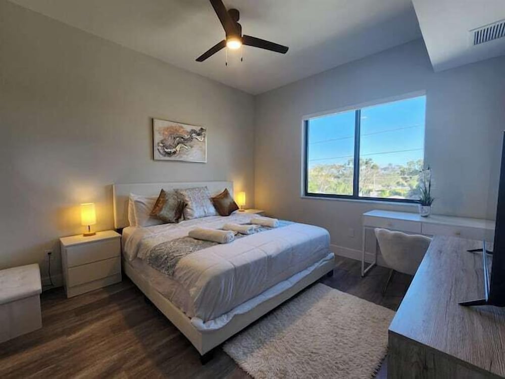 Luxury Apartment, 2 Bedrooms, Accessible, Kitchenette