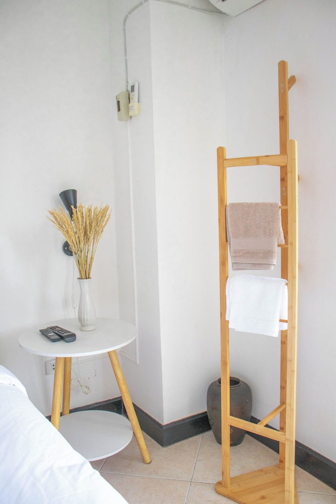 Standard Double Room, Balcony - Photo 5