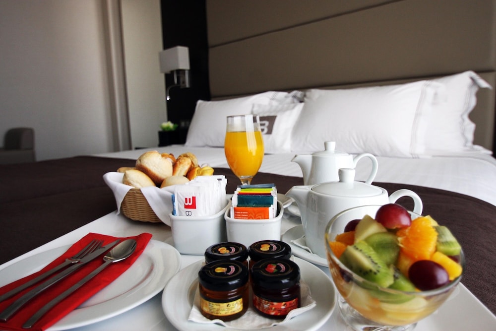Executive Room - Photo 3