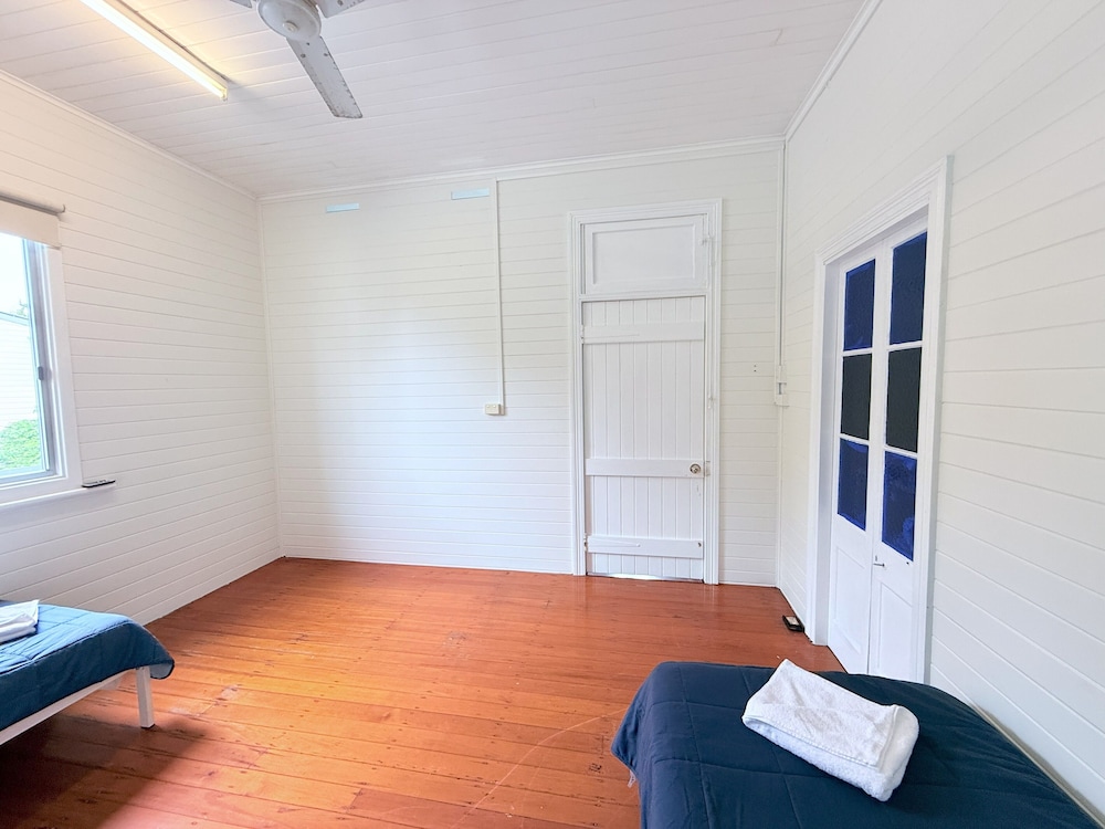 Comfort Shared Dormitory photo 3