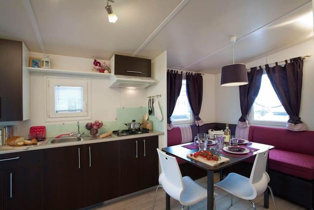 Comfort Mobile Home photo 3