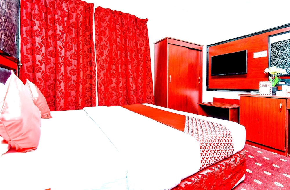 Executive Suite photo 2