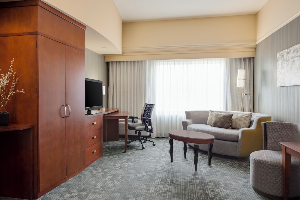 Courtyard by Marriott Columbia, Photo 3
