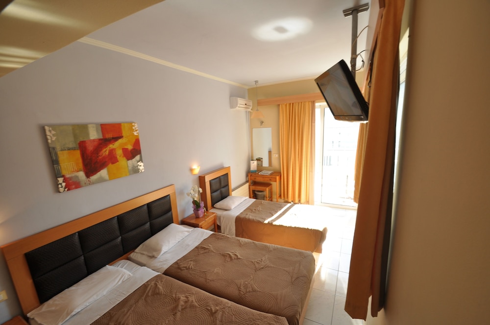 Triple Room photo 1