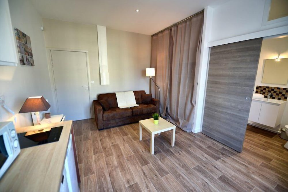 Comfort Apartment, Ensuite (Studio Victor Hugo) photo 3