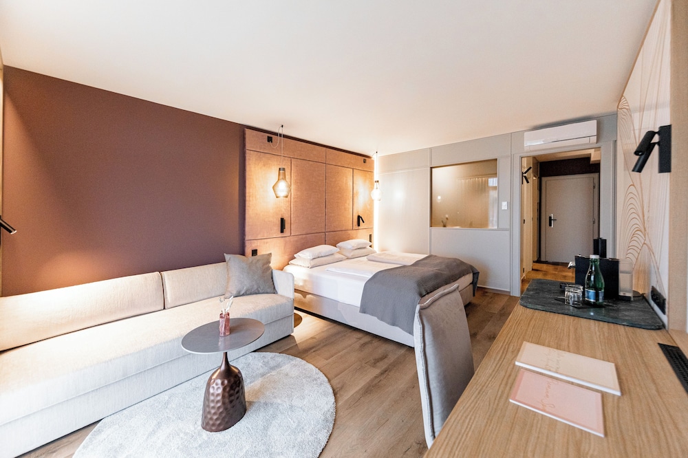 Premium Double Room photo 1