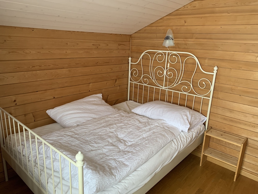 Basic Quadruple Room, Shared Bathroom