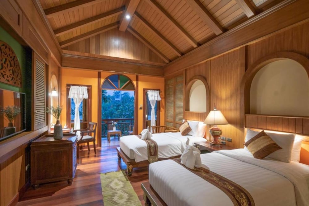 Twin Room, Balcony