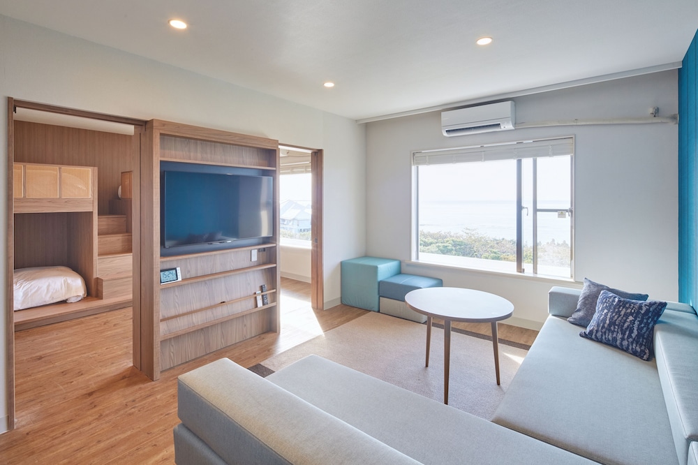 Family Room, Non Smoking, Ocean View, 3 People use