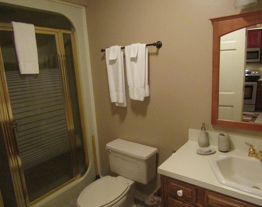 House, 3 Bedrooms photo 3