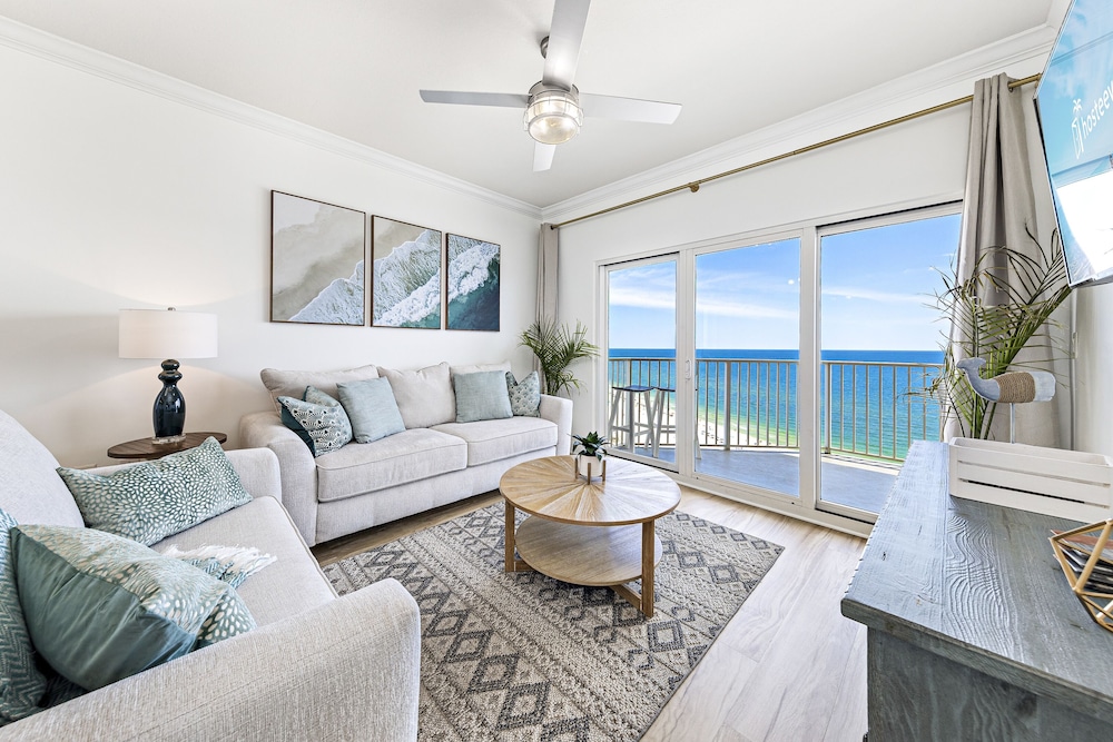Signature Apartment, 3 Bedrooms, Balcony, Beach View photo 2