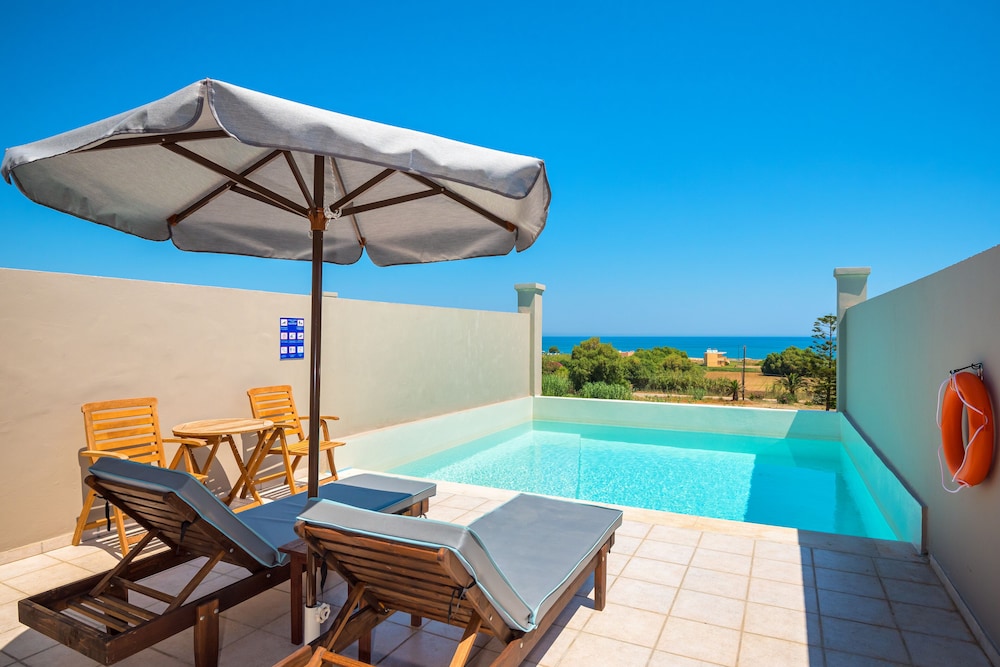 Superior Suite, Private Pool, Sea View photo 3