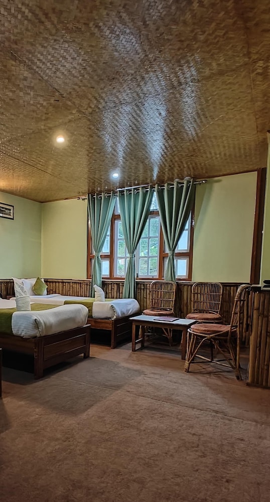 Standard Twin Room, Mountain View photo 1