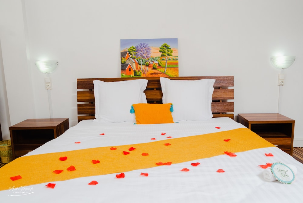 Panoramic Apartment, 1 King Bed photo 1