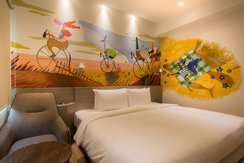 Deluxe Kingbed Room photo 2