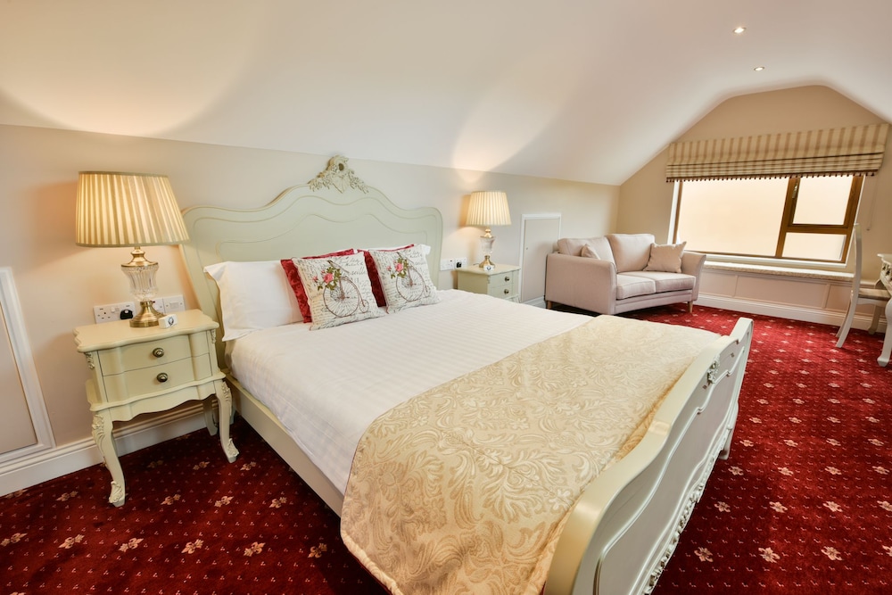 Classic Twin Room