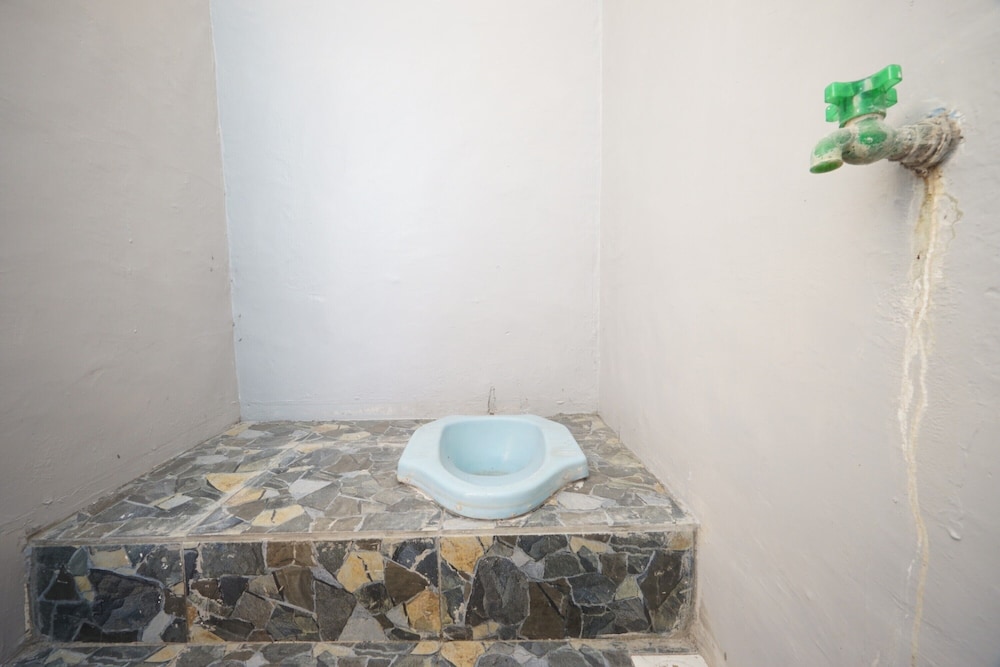 Basic Double Room - Photo 10