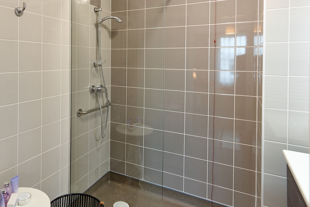 Apartment - Photo 3