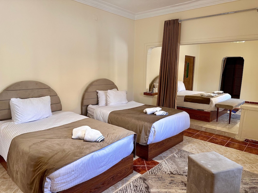 Superior Quadruple Room, City View