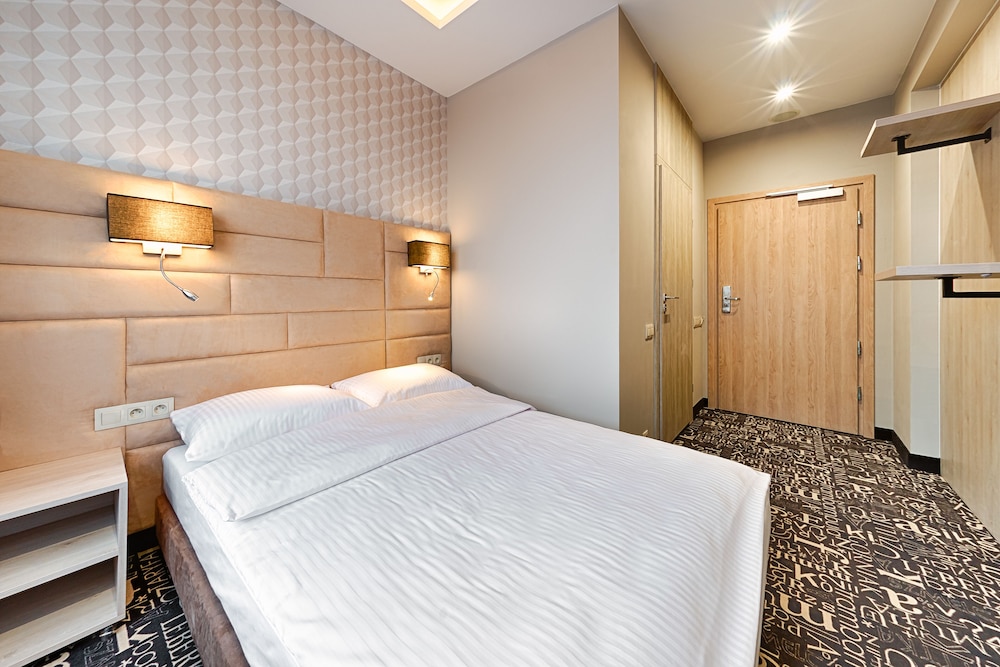 Classic Double Room - Photo 1