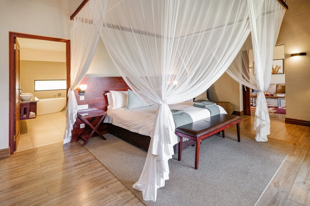Suite (Strathearn) photo 2