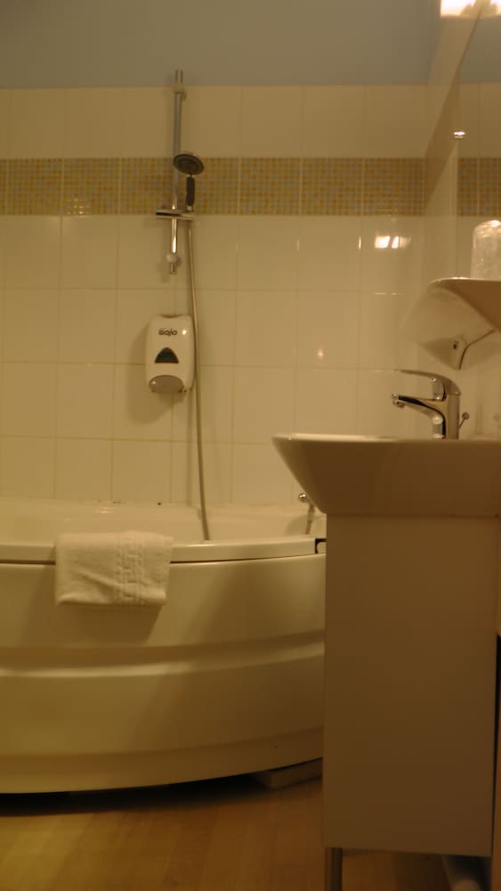 Superior Twin Room photo 3