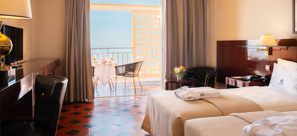 Twin Room, Balcony, Sea View - Photo 6